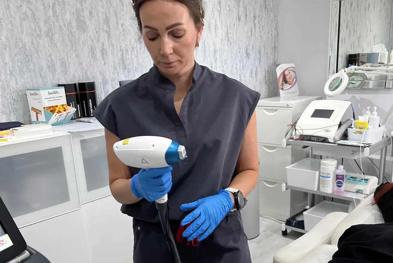 Get Flawlessly Smooth Skin at In‑DERM Skin Clinic’s Laser Hair Reduction in Chelsea, London